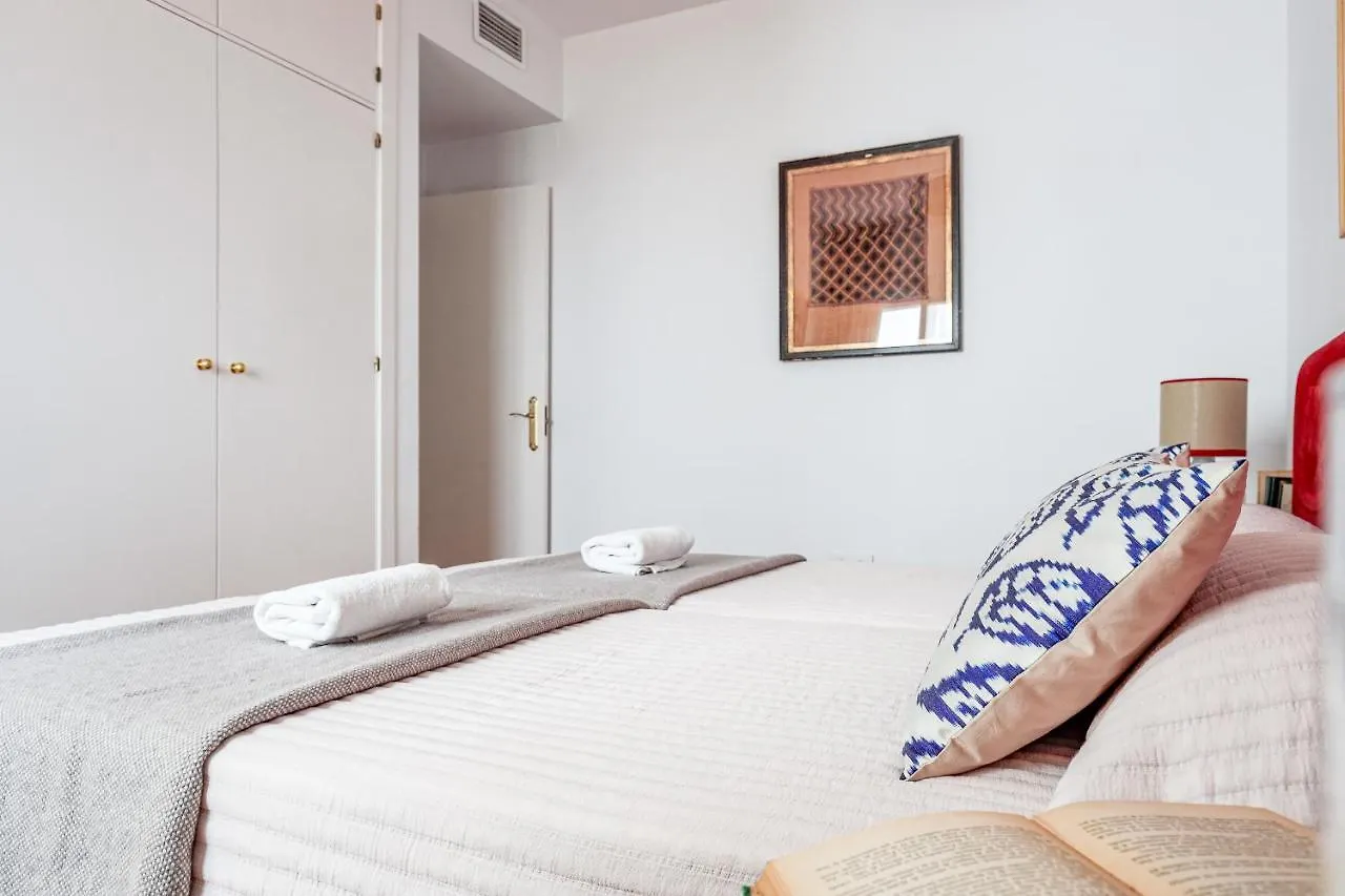 Apartment Amador De Los Rios Seville